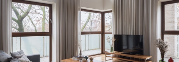Spring into Style: How to Freshen Up Your Home with New Window Treatments