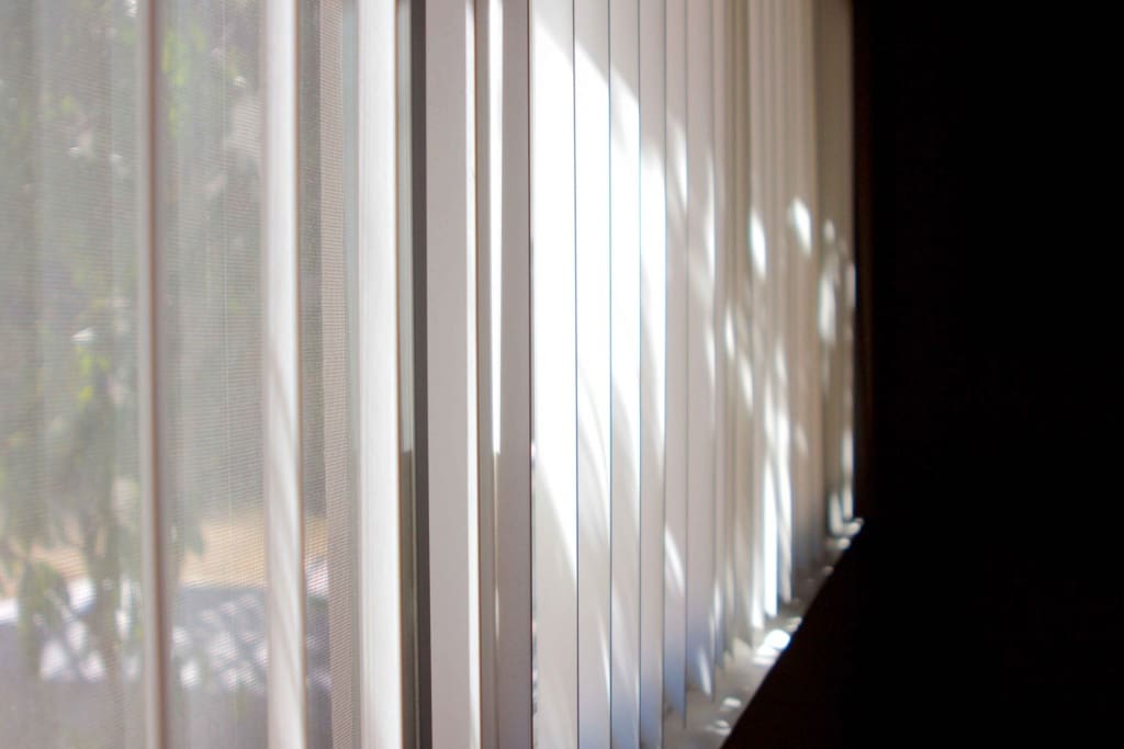 Your Guide to Cleaning Vertical Blinds