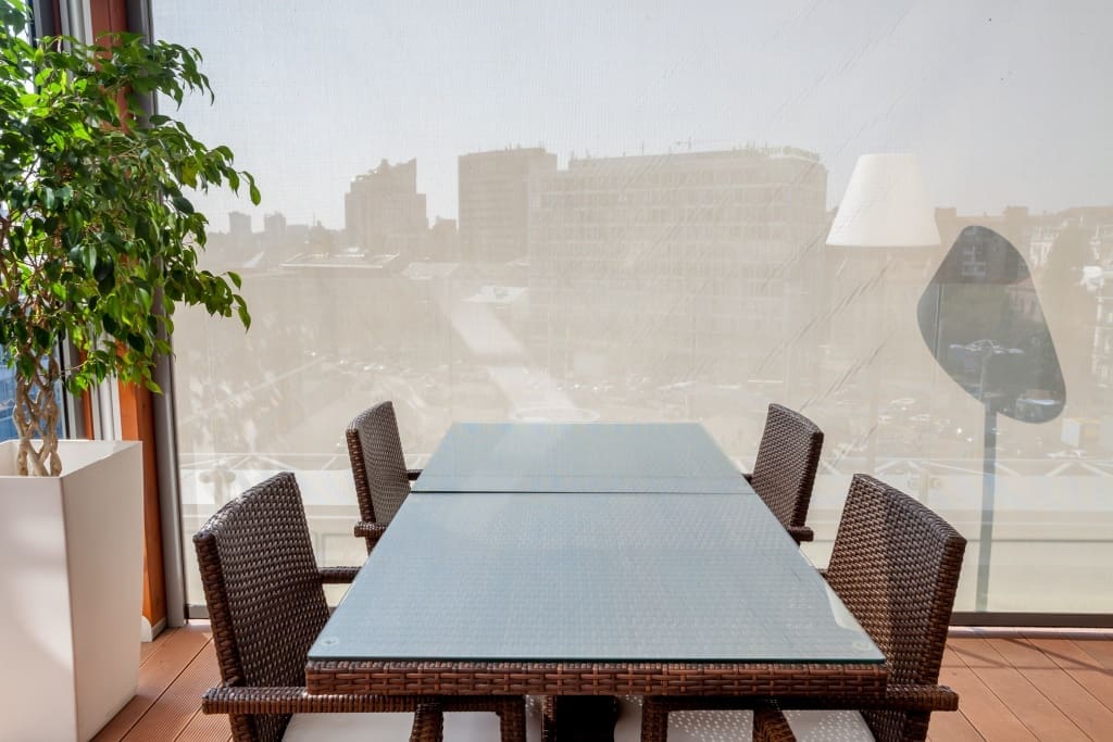 Motorized shade outdoor patio Kelowna