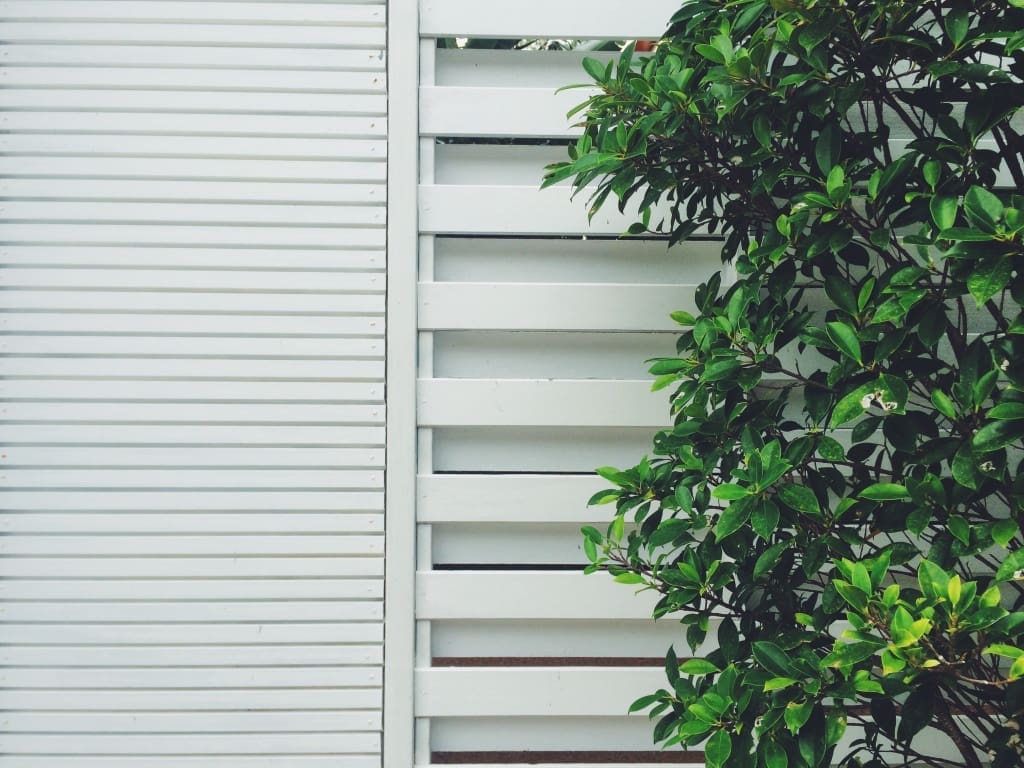 Outdoor shade of Kelowna home